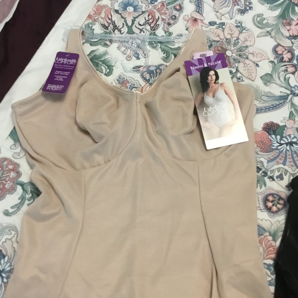 Maidenform Nude Beige Shapewear Bodysuit